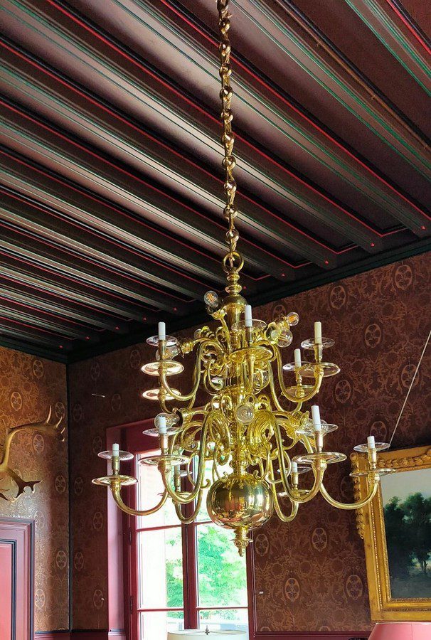 Lustre en bronze restauré
